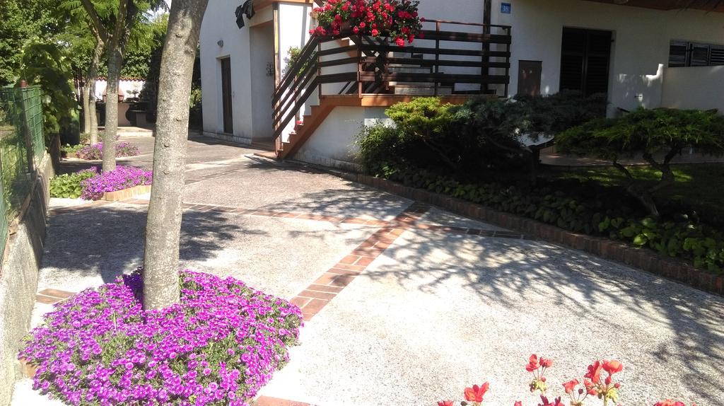 Fiori Apartment Umag Exterior foto